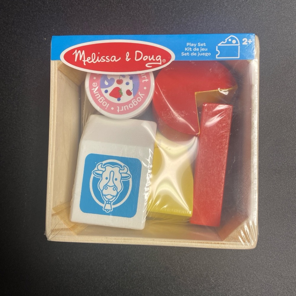 Brand new Melissa & Doug Wooden Dairy Food Set